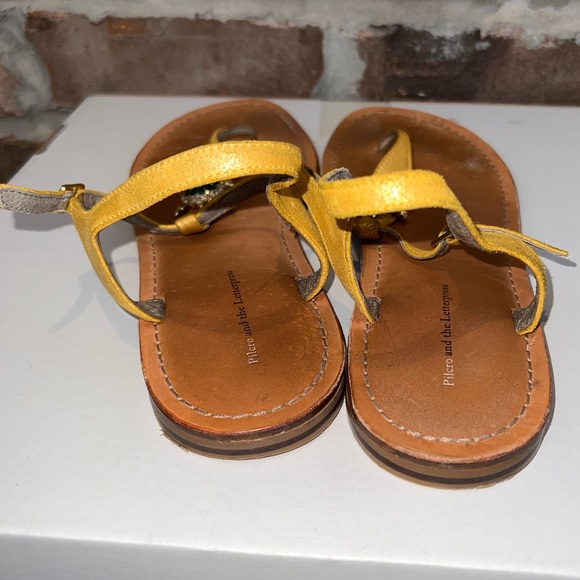 Yellow Sandals with Turtle Charm - Picture 5 of 8